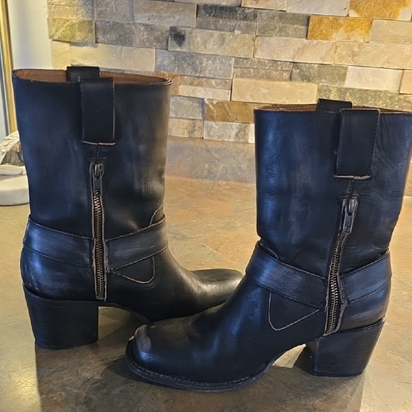 Freebird by Steven Black Leather Ankle Boots - Picture 2 of 4